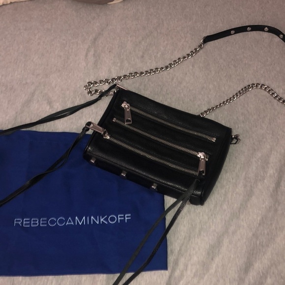 ✨HOST PICK✨ Rebecca Minkoff Malaga Zip Leather Crossbody - Picture 1 of 5